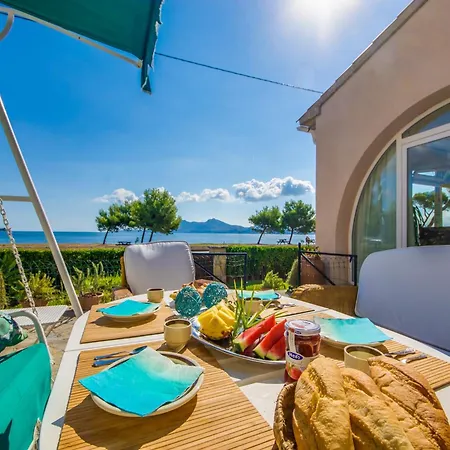 Stunning With Private Pool Holiday home *