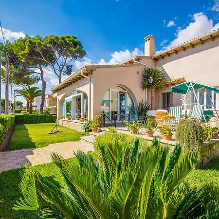Holiday home Stunning With Private Pool